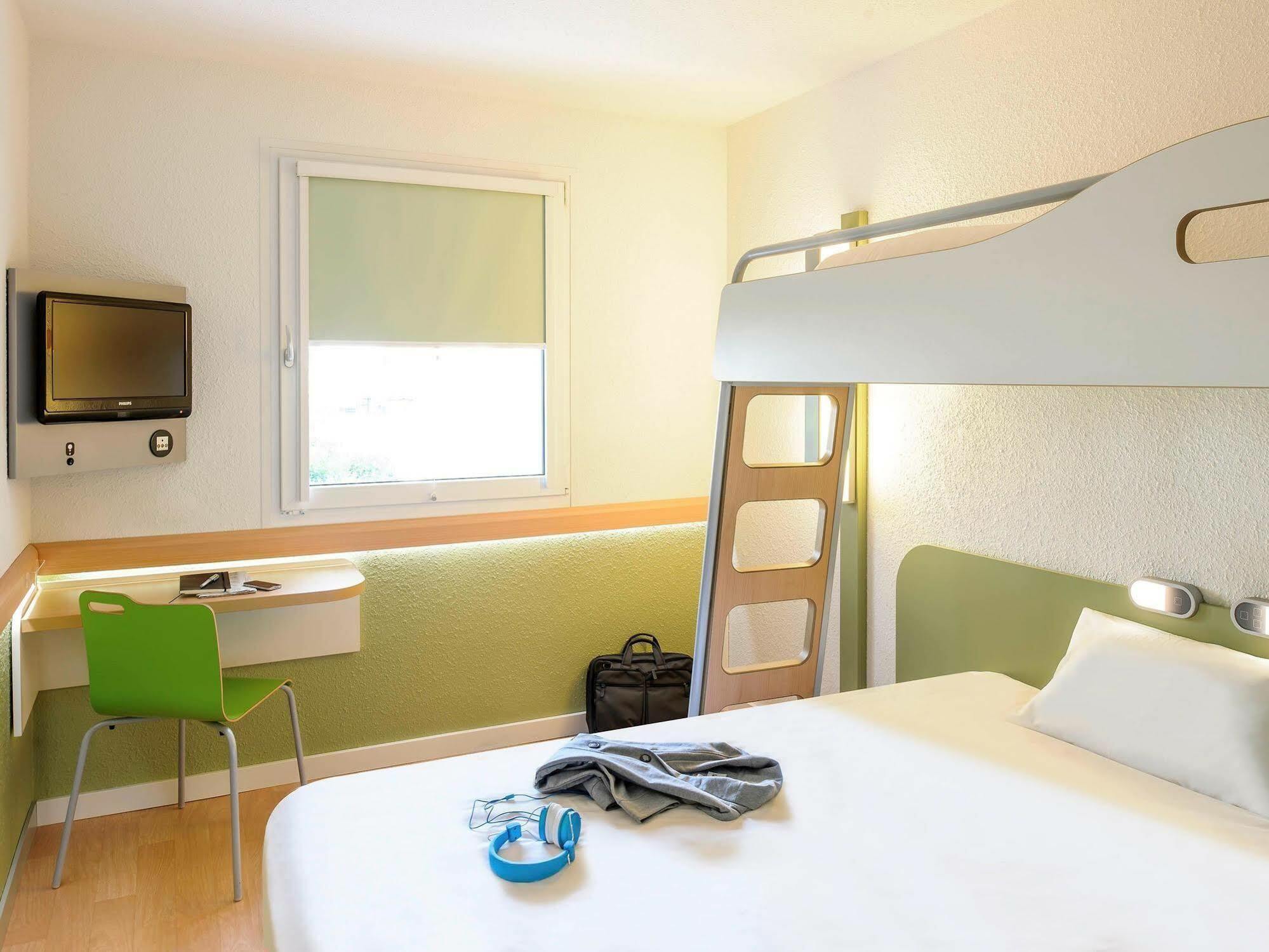 ibis budget Fontainebleau Avon Exterior foto